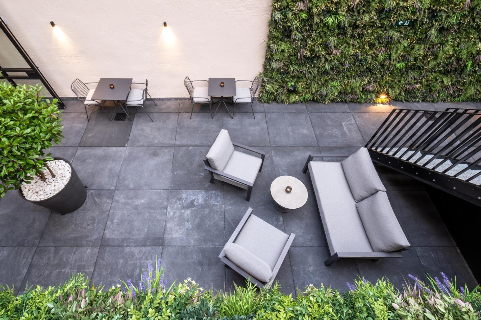 One Two Four - Hotel & Spa Gent Dış mekan fotoğraf